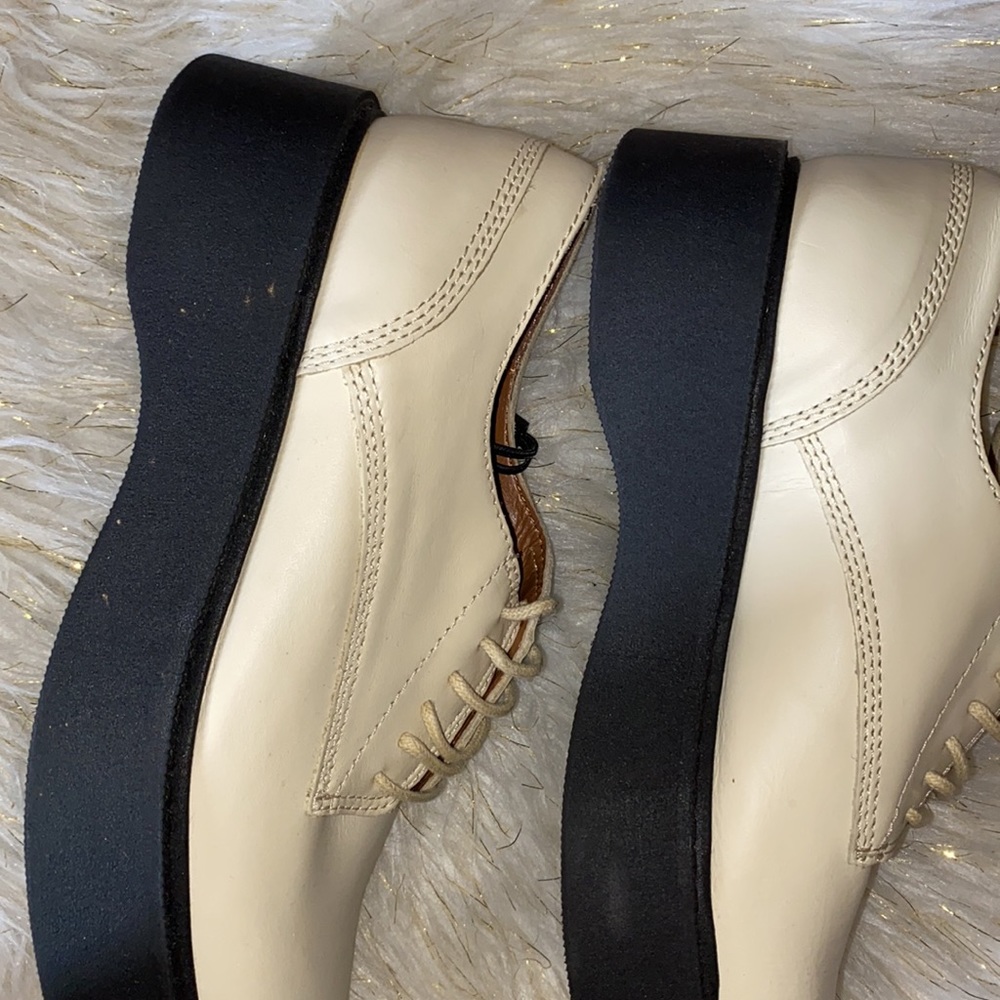 ZARA Low Heeled Leather Derby Shoes Off-White - Picture 7 of 10